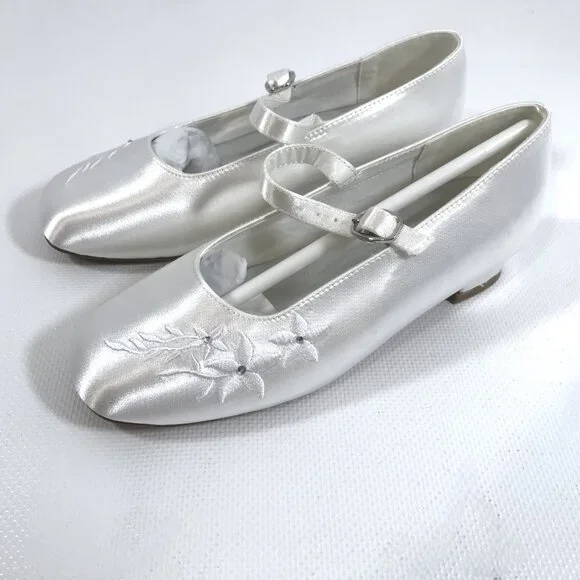 Girls Satin Shoes White 1.5 Communion Bridal Shoes Floral Rhinestone Ankle Strap - Picture 3 of 13